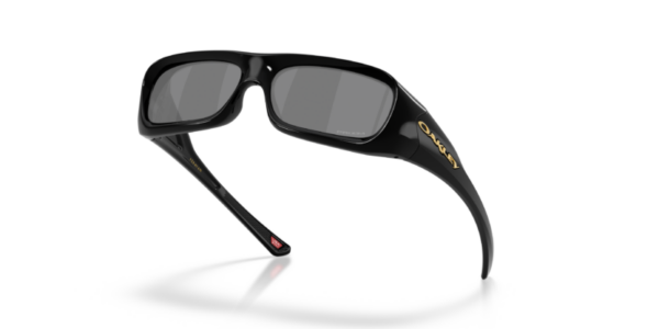 Oakley 9520 SOLE — 952001 — Ottica Polaris