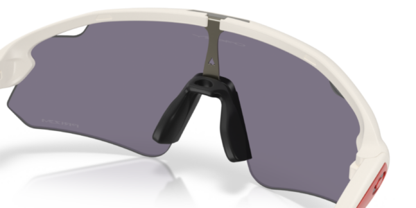 Oakley 9525 SOLE — 952505 — Ottica Polaris